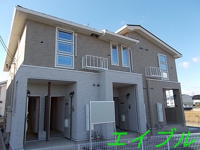 グランデＭの物件外観写真