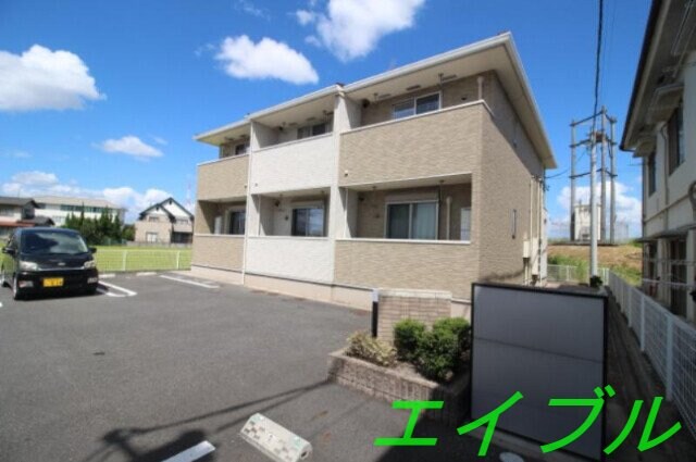 グランデＭの物件外観写真