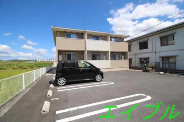 グランデＭの物件外観写真