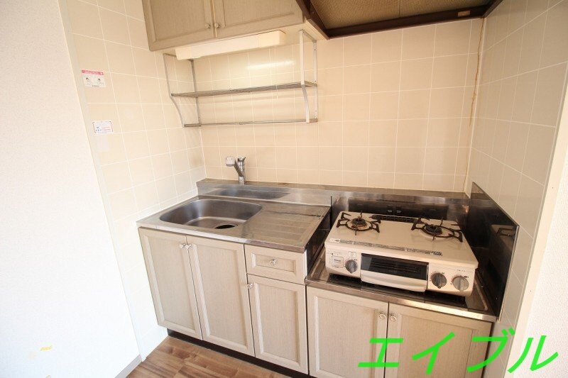 カトルセゾンの物件内観写真