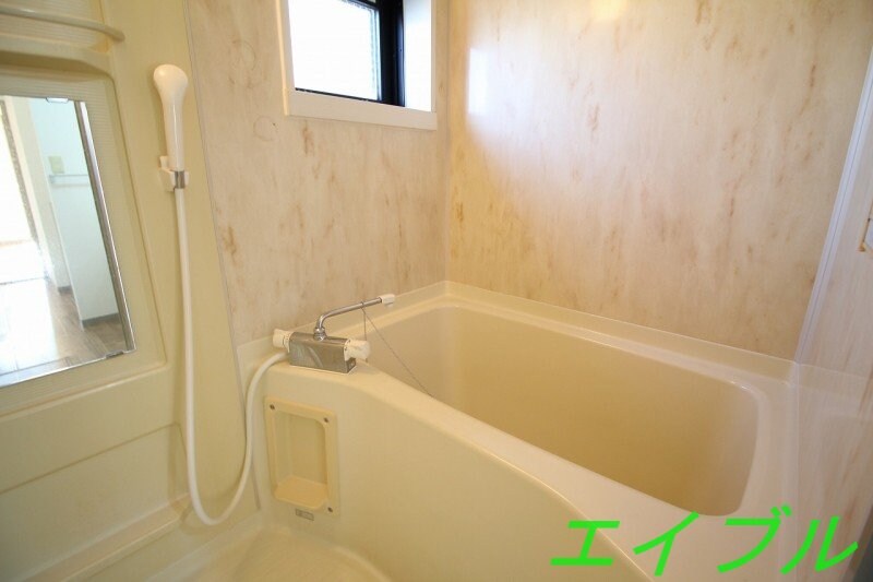 カトルセゾンの物件内観写真