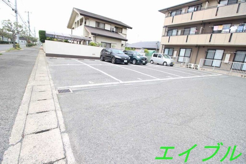 カトルセゾンの物件外観写真