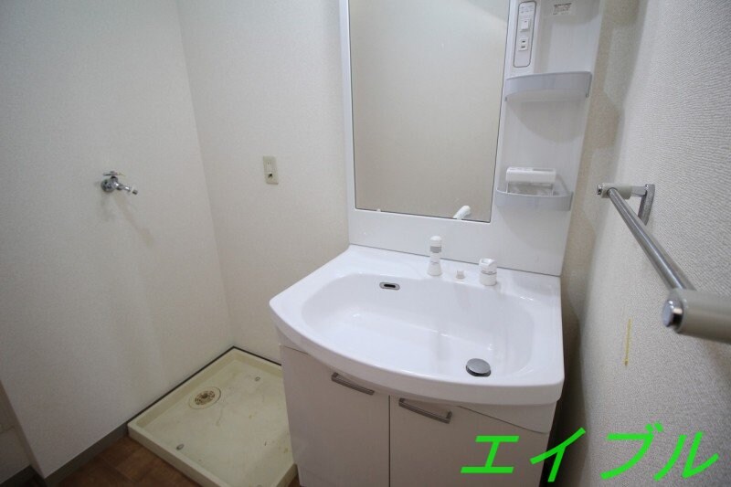 カトルセゾンの物件内観写真