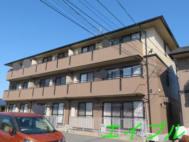 カトルセゾンの物件外観写真