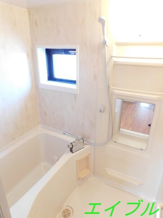 カトルセゾンの物件内観写真