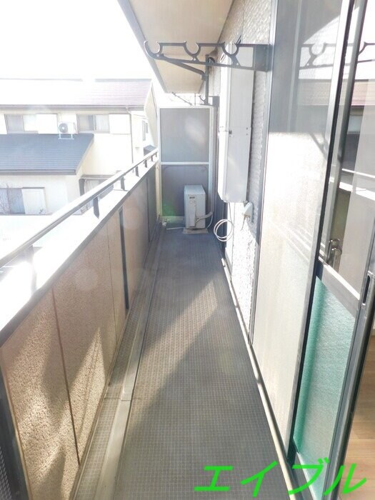 カトルセゾンの物件内観写真