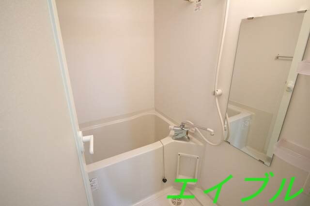 ハートフル泉田の物件内観写真