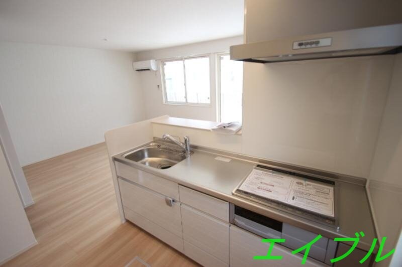 ラフィーネ下中野　C棟の物件内観写真