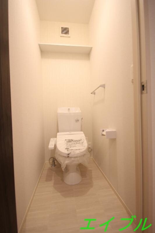 ラフィーネ下中野　C棟の物件内観写真