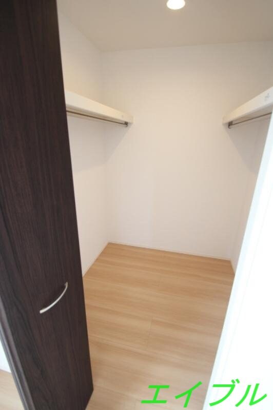 ラフィーネ下中野　C棟の物件内観写真