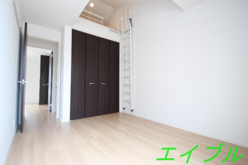 ラフィーネ下中野　C棟の物件内観写真