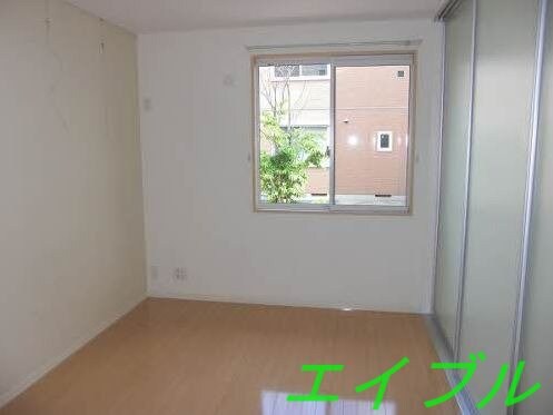 ソレアード　A棟の物件内観写真