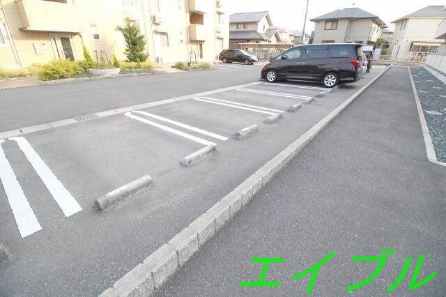 プラシード三宅の物件外観写真