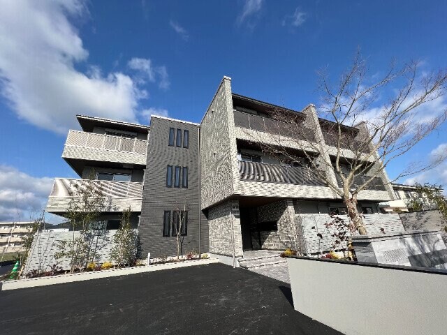 シャーメゾンステージ鳥栖の物件外観写真