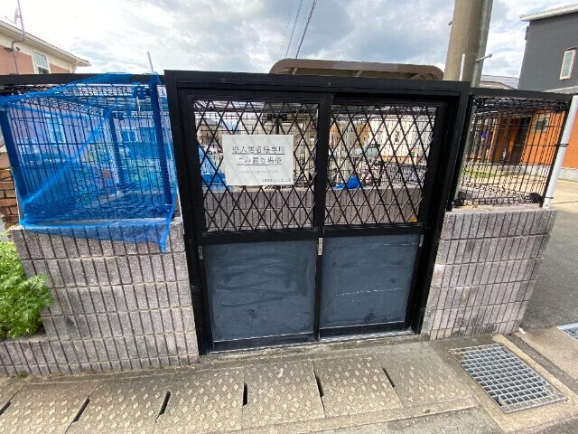 シャルマン参番館の物件外観写真