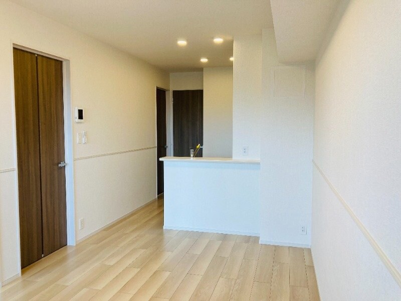 トレスプエンテⅡの物件内観写真