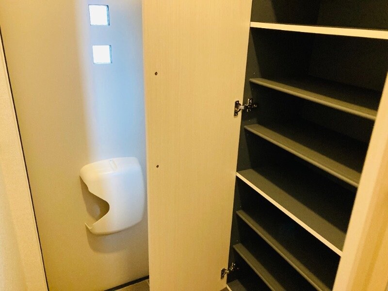 トレスプエンテⅡの物件内観写真