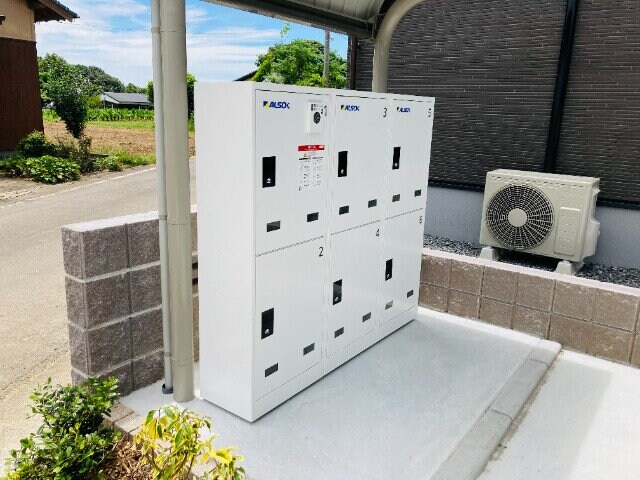 トレスプエンテⅡの物件外観写真