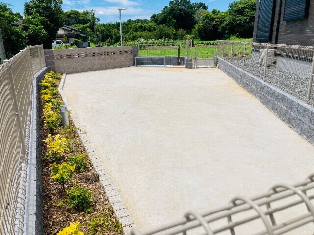 トレスプエンテⅡの物件外観写真