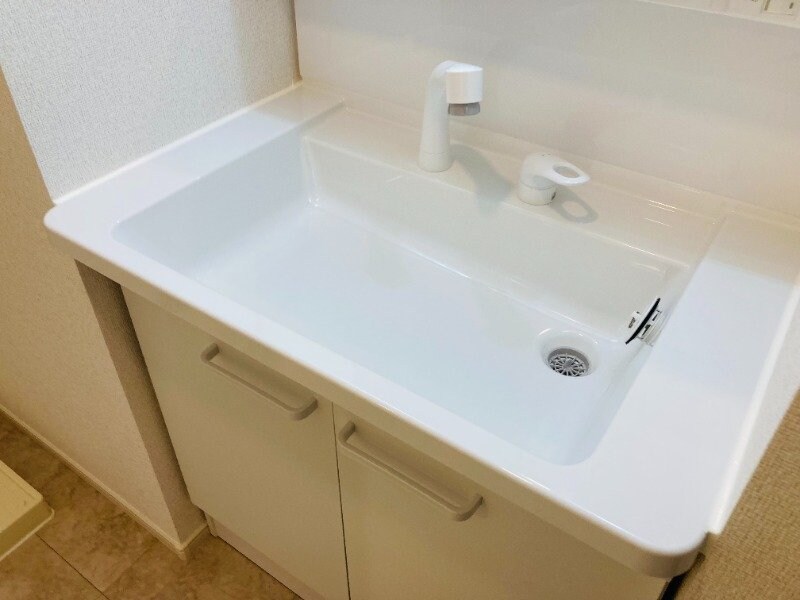 トレスプエンテⅡの物件内観写真