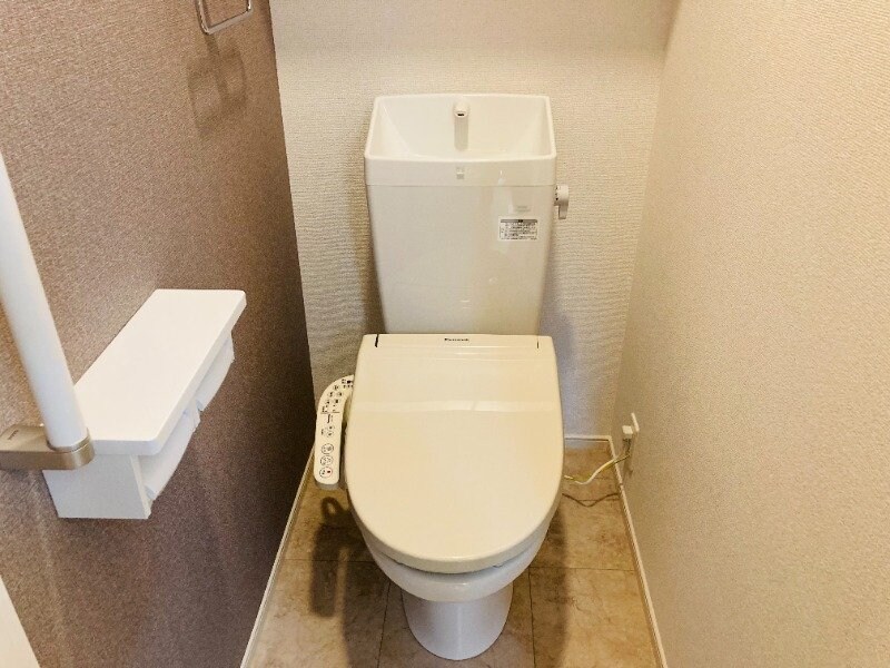 トレスプエンテⅡの物件内観写真