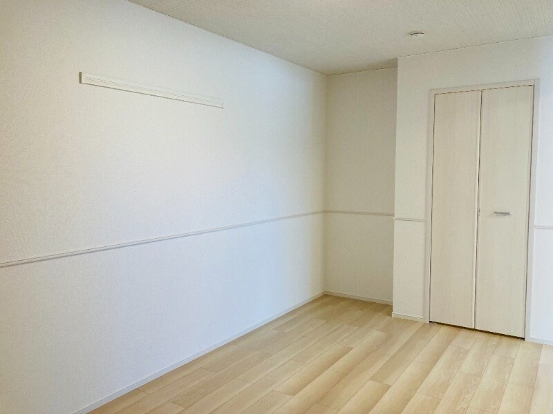 トレスプエンテⅡの物件内観写真