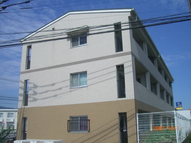 サンハイツ元町の物件外観写真