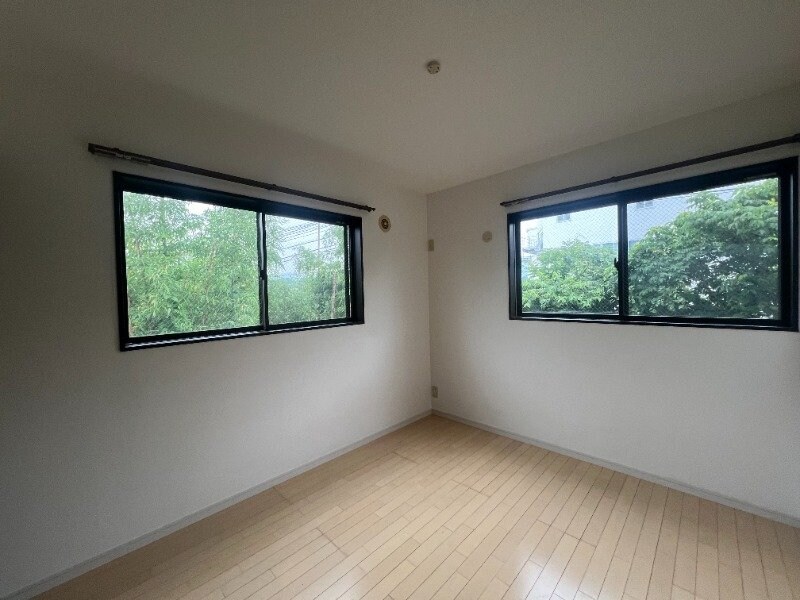 フィールド・オブ・ゴッドＡの物件内観写真