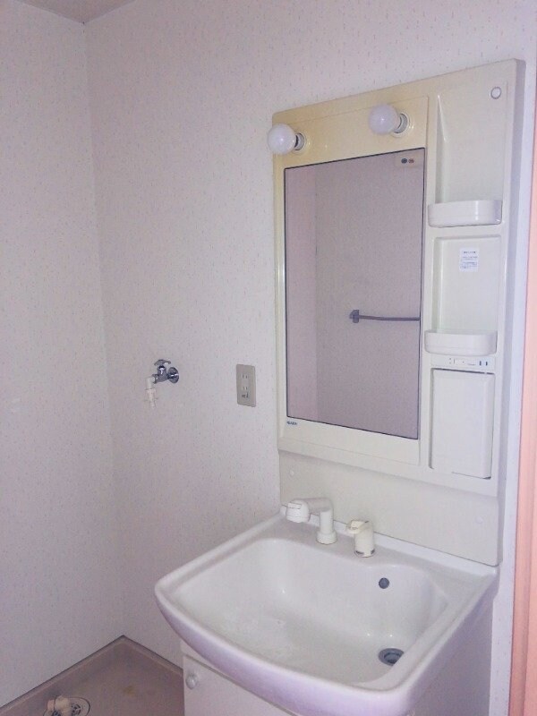 メゾンドコンフォースⅠの物件内観写真