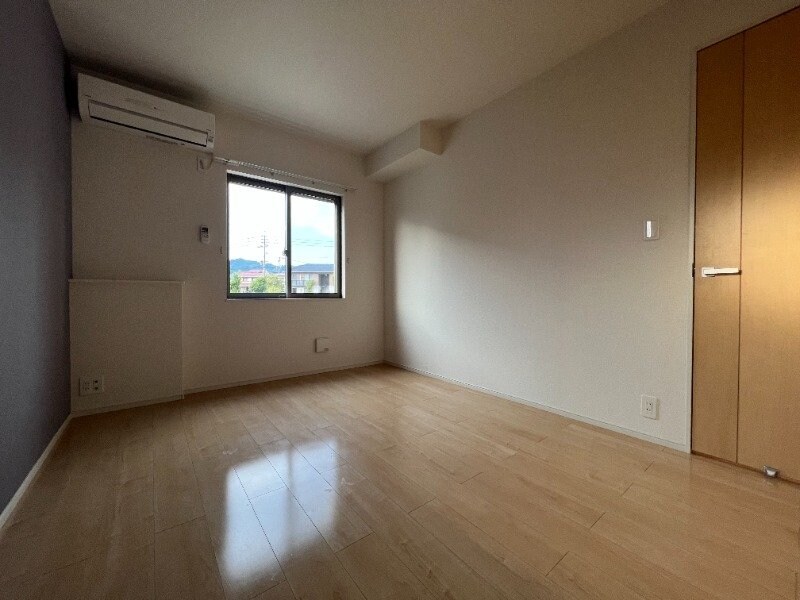 カレント大町Ⅱの物件内観写真