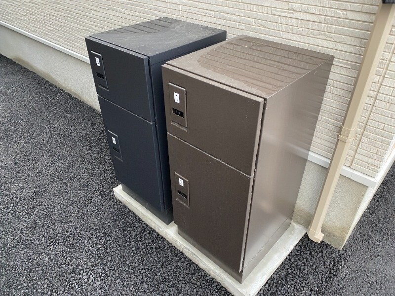 エスカレント上峰 Aの物件外観写真