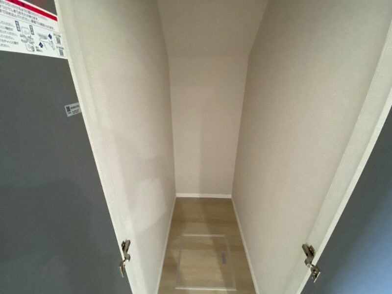 エスカレント上峰 Aの物件内観写真