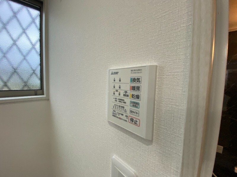 エスカレント上峰 Aの物件内観写真