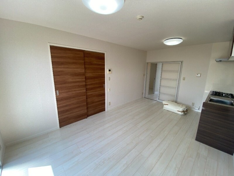 エスポアール上峰 A棟の物件内観写真