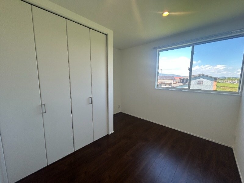 エクリュ上峰の物件内観写真