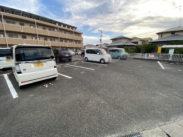 グランディール壱番館の物件外観写真