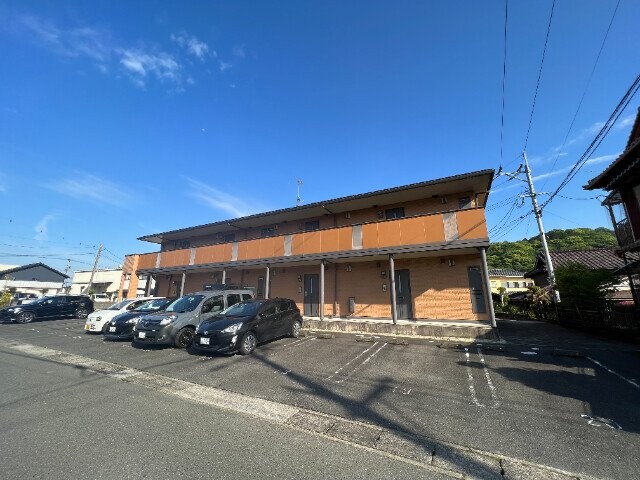 グランシャリオ壱番館の物件外観写真