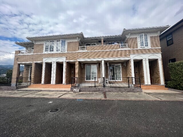 グランドヒルズＣの物件外観写真