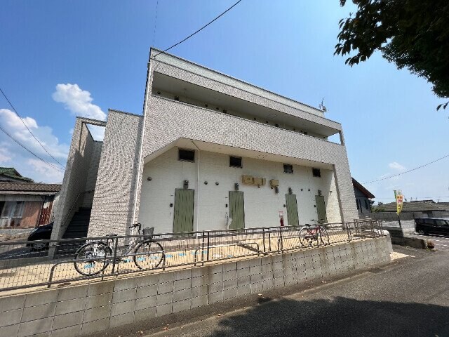 CB鳥栖ヴェールニルの物件外観写真