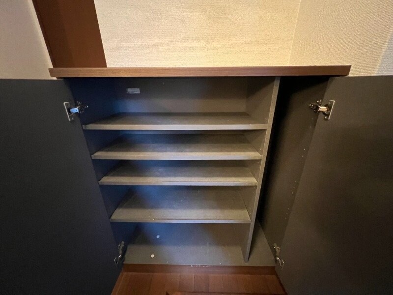 ラフォーンヴィラC棟の物件内観写真