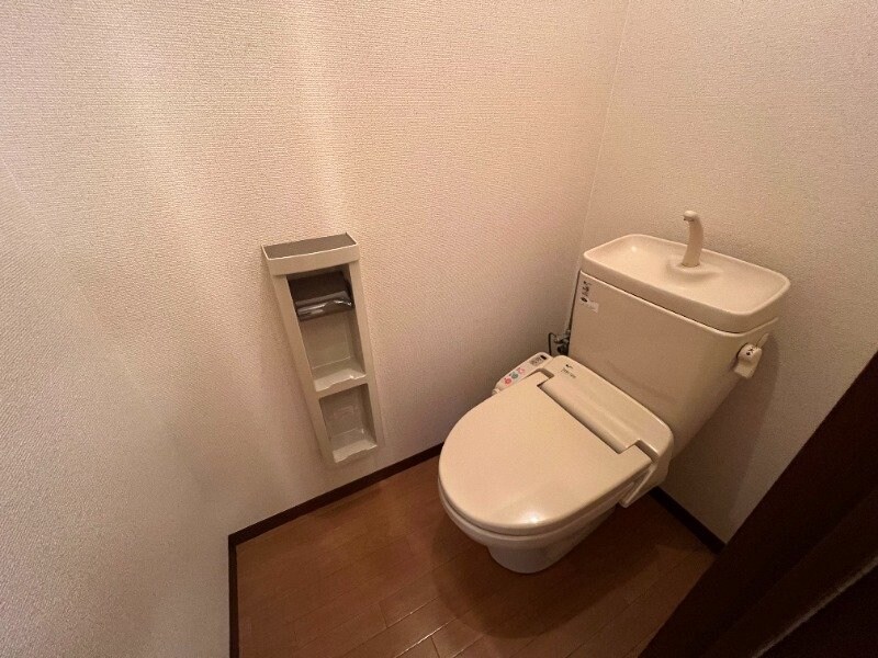 ラフォーンヴィラC棟の物件内観写真