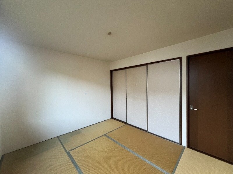 ラフォーンヴィラC棟の物件内観写真