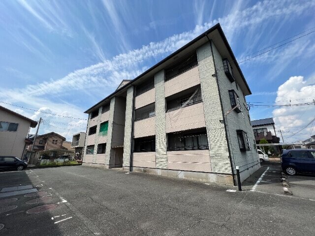 ツインズ旭A棟の物件外観写真