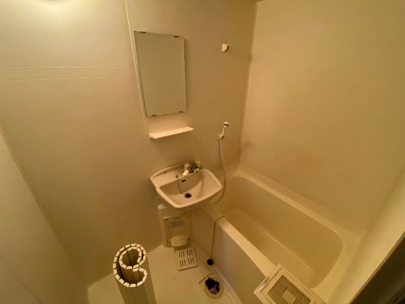 ツインズ旭A棟の物件内観写真