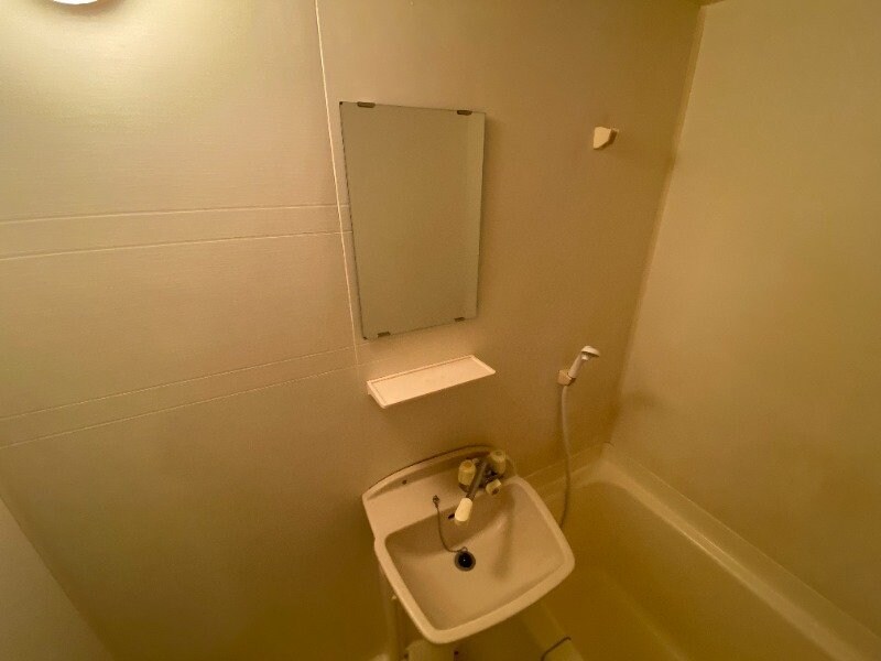 ツインズ旭A棟の物件内観写真