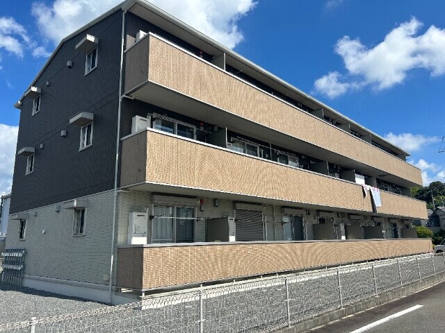 カーサステラⅡの物件外観写真