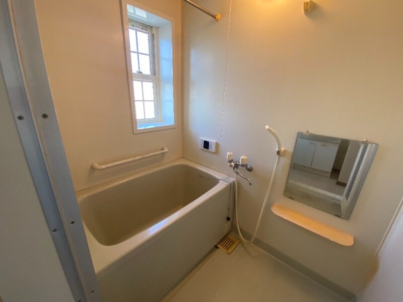 シーダーヒルズⅠ号館の物件内観写真