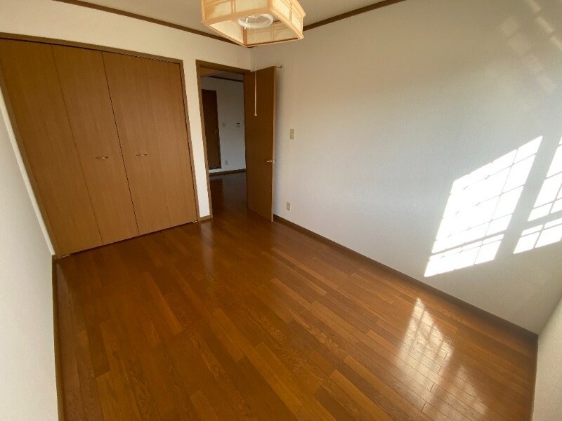 シーダーヒルズⅠ号館の物件内観写真