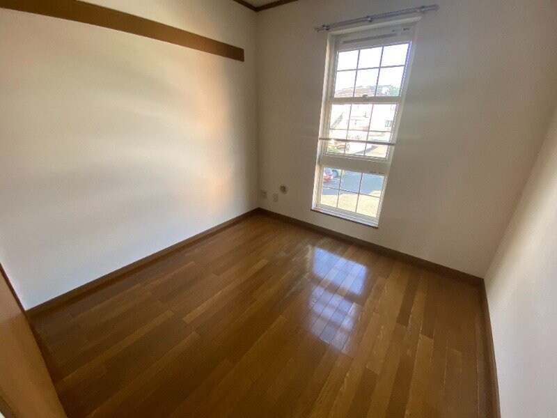 シーダーヒルズⅠ号館の物件内観写真