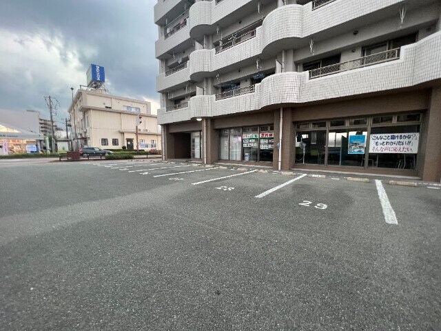 元町パークビルの物件外観写真